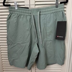 Lululemon bowline Shorts
